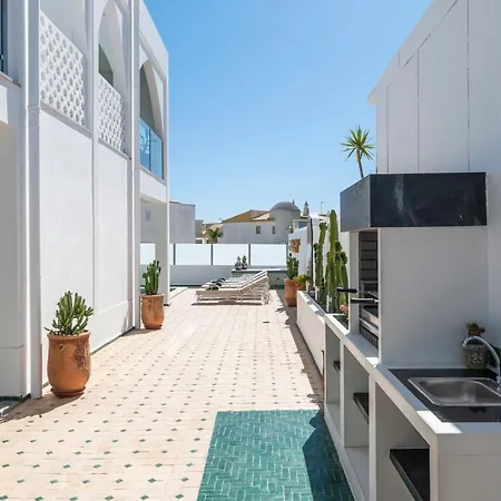 Matias Gale - Luxury With Private Pool, Ac, Free Wifi, 5 Min From The * Guia (Faro)