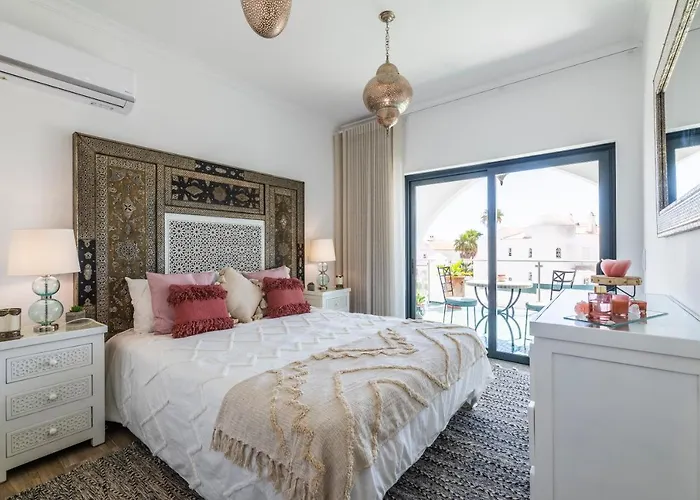 Matias Gale - Luxury With Private Pool, Ac, Free Wifi, 5 Min From The Villa Guia (Faro)