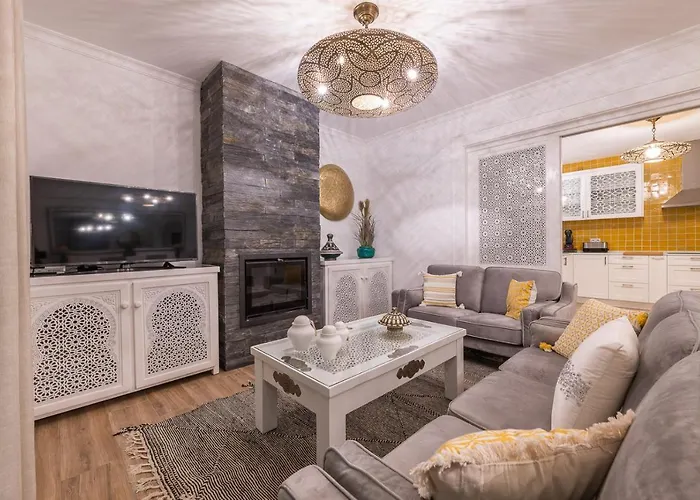 Matias Gale - Luxury With Private Pool, Ac, Free Wifi, 5 Min From The * Guia (Faro)